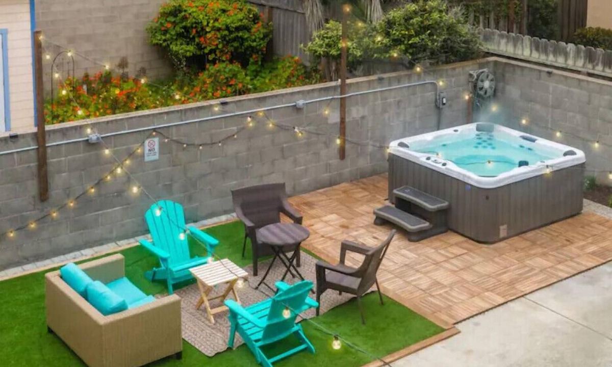 Sharp Park House | 1 block from beach, hot tub, 3bd/3ba near SF and SFO airport