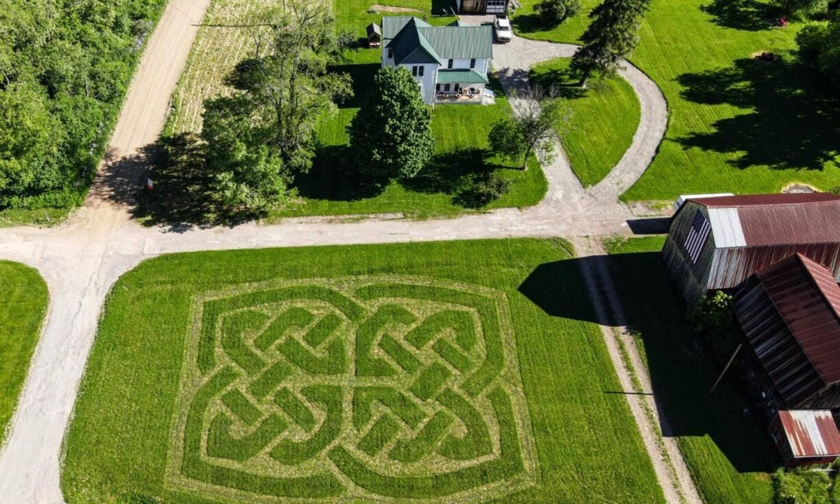 Andover House | 1880 Farmhouse With Direct Access to Tall Pines ATV Park