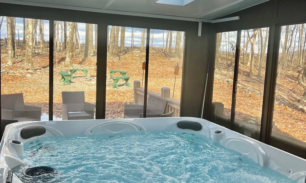 Albrightsville Cabin | 5 Lakes, 2 Pools, Log Cabin, Indoor Hot Tub, Game Room & Resort Amenities