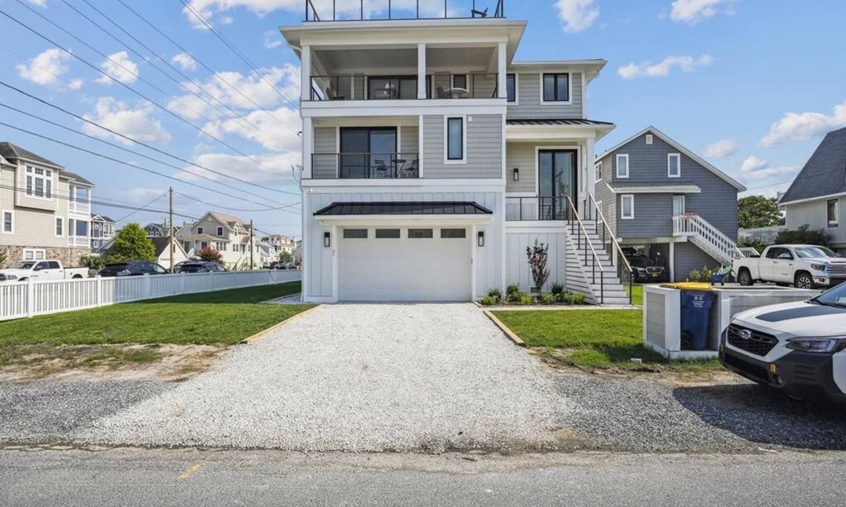 Bethany Beach House | 7BR Beach House w/Elevator & Wolf Kitchen