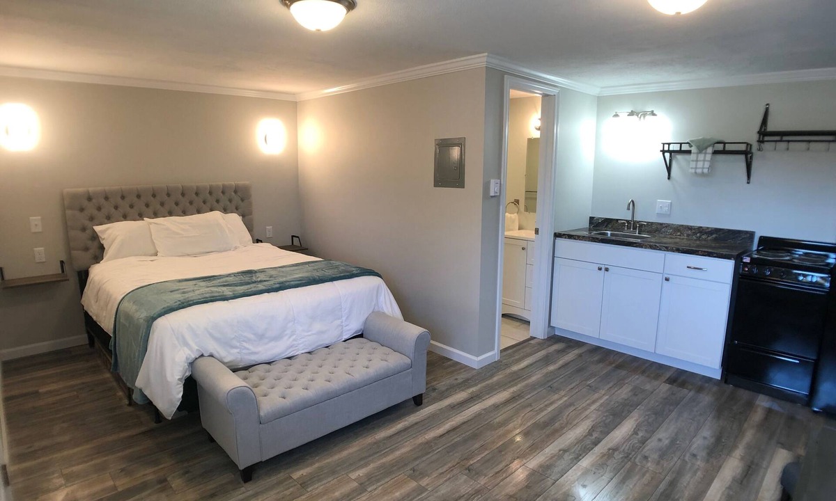 Waterville Apartment | All-inclusive studio apartment with utilities included-Unit 8