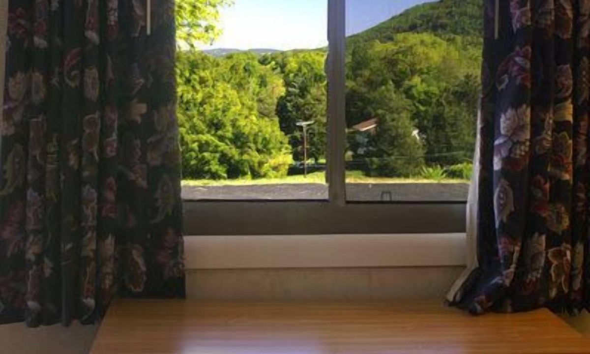 Vernon Hotel | Appalachian Motel