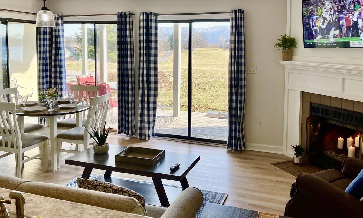 North Shore Condo | AUGUST DISCOUNT DAYS BERNARDS LANDING-BEST AMENITIES- KAYAK. FLOATS & MORE
