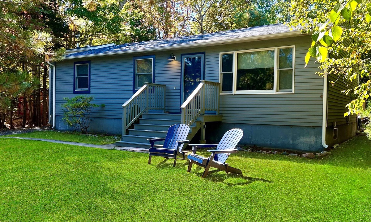 Otter Creek House | Blueberry Basecamp: 98ft to Acadia! Hike from Home, AC, Deck, Near Bar Harbor