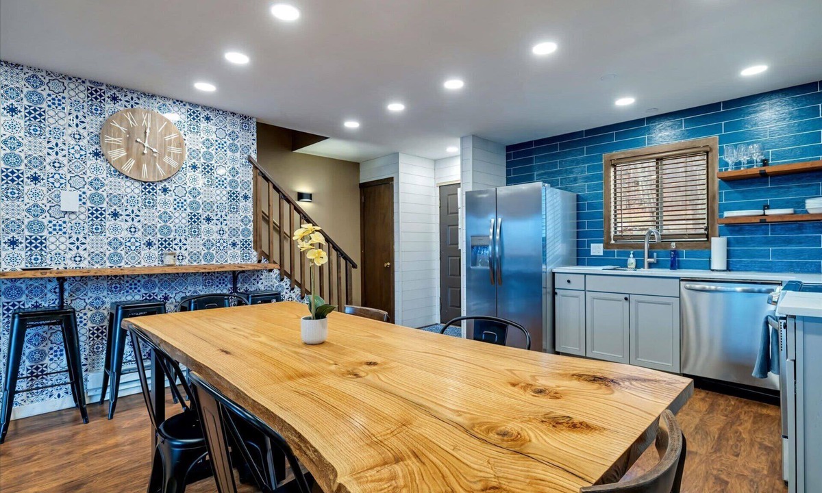 Village at Camelback House | Camelbeach Summer Retreat: Walking distance to Waterpark
