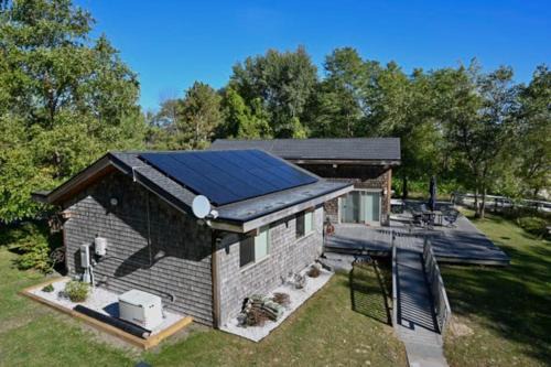 South Hero House | Carlton's Prize