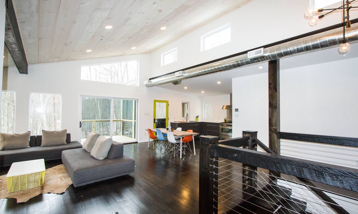 Narrowsburg House | Catskills 3BR Modern Ranch near Narrowsburg - Fire Pit, EV Charger, Pets, WiFi