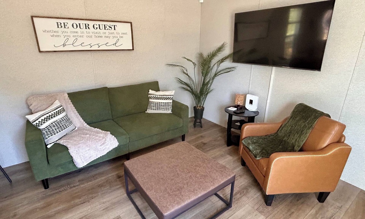 Northside House | Centrally located 2026 cottage style mobile home on private property