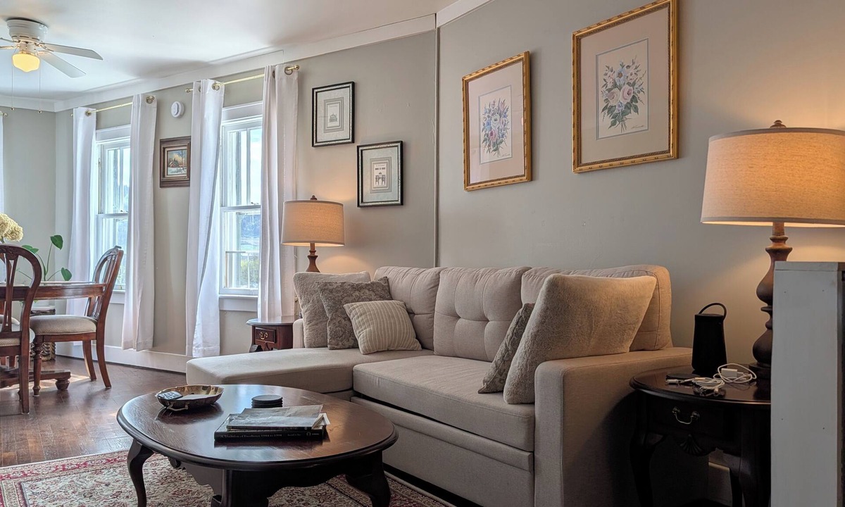 Cobleskill Apartment | Charming Apartment Downtown Cobleskill AC - Coffee Station - Good Night's Sleep