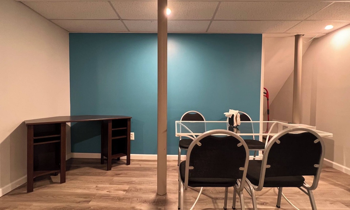 Middle Hope Apartment | Charming studio with Amazing hot tub a swimming pool,pool table.