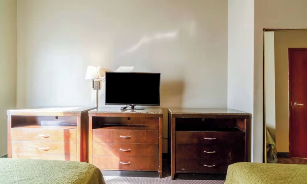 Jonesboro Hotel | Clean & Comfortable Jonesboro Stays: Minutes to Craighead Forest Park | 4 Units