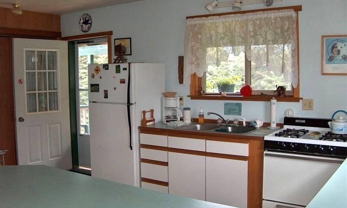 Diamond Ridge Apartment | Come Make Yourself at Home at R & R