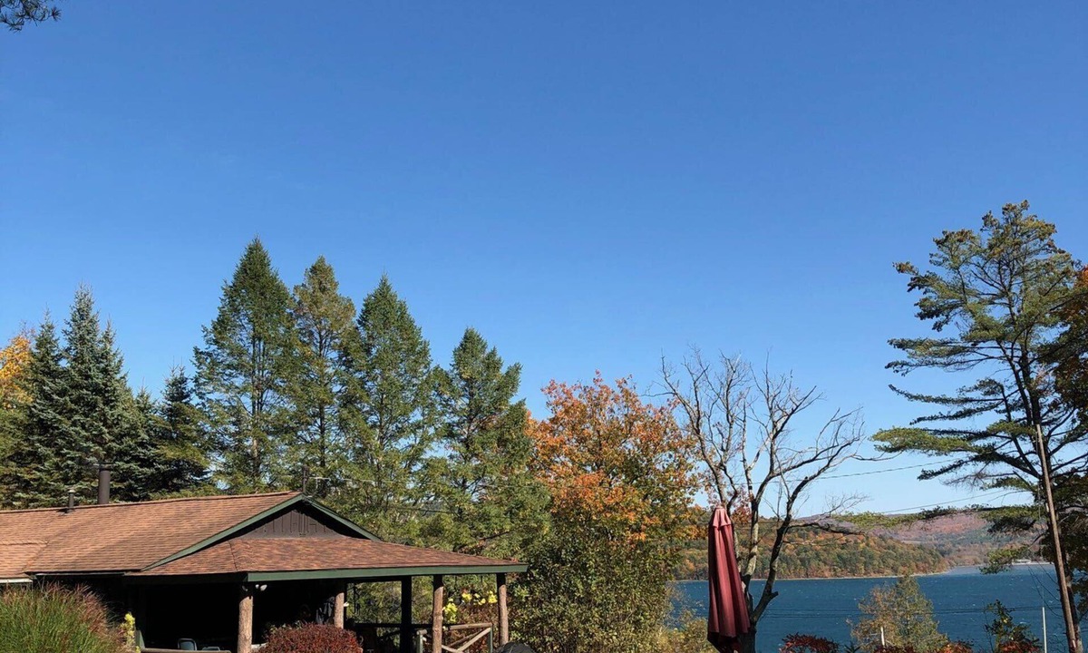 Cooperstown House | Cooperstown Lake Cabin Million Dollar Views