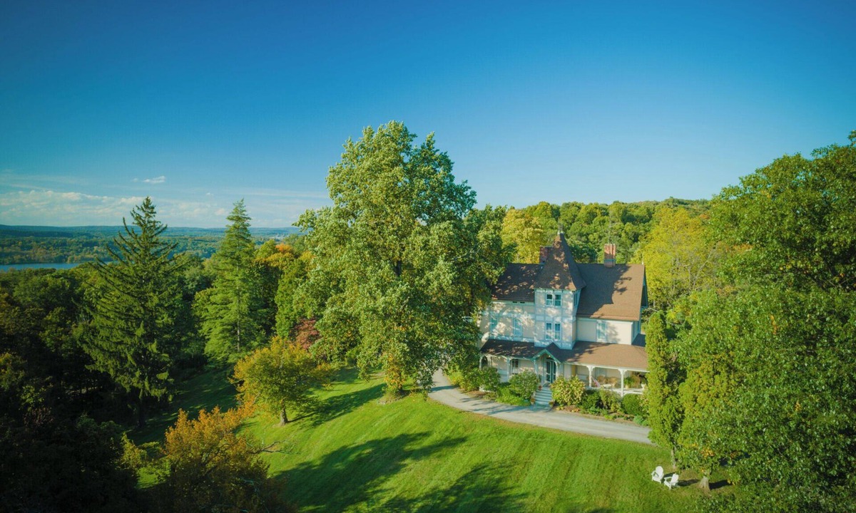 Hudson House | Country House, Mountain views, Hiking and everything in Hudson
