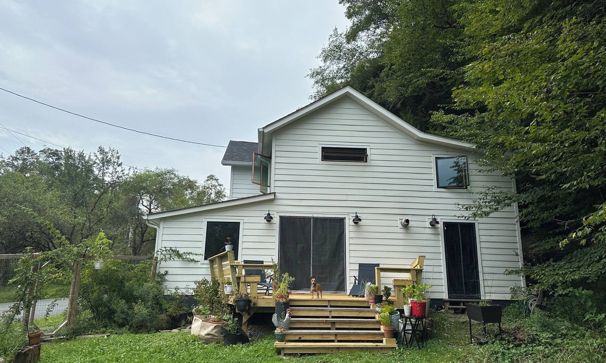 Livingston Manor Cottage | Cozy cottage near Livingston Manor with creek and fenced-in yard. Pet-friendly!