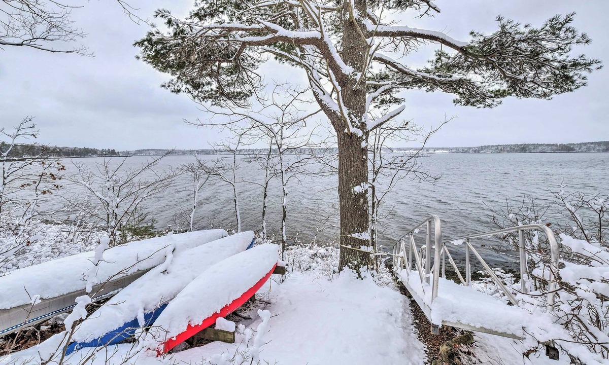 Westport Cottage | Cozy Waterfront Cottage on Montsweag Bay!