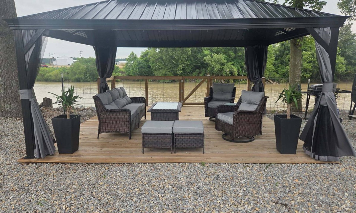 Beech Grove House | Current River Retreat - on the water, private dock!