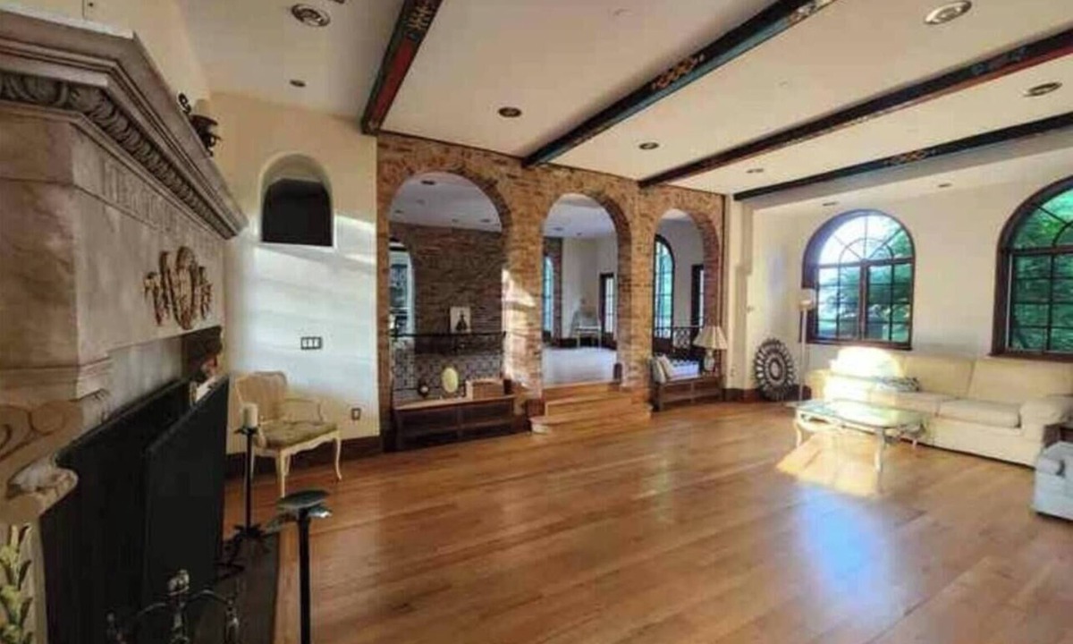 West Orange House | Entire accommodation: villa in West Orange, New Jersey, USA