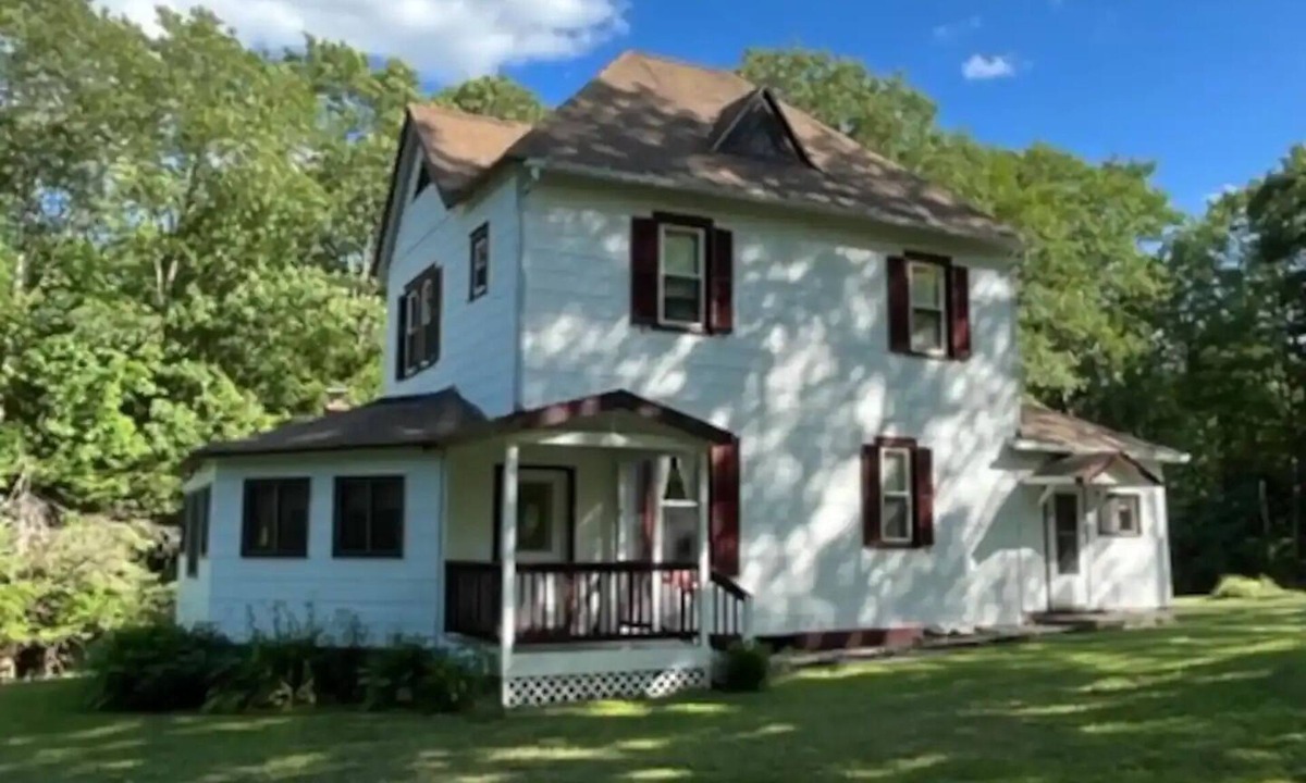 Pine Hill House | Fantastic 3-bedroom house right near Belleayre mountain ski center in Highmount
