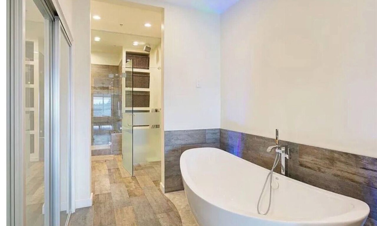 The Villas Condo | First and only 4-bedroom 3 full bathroom condo with AC in enjoyable Santana Row