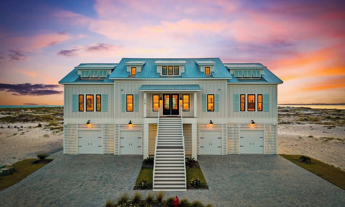 Navarre Beach House | Forever Sunsets w/Private Beach Access & Elevator