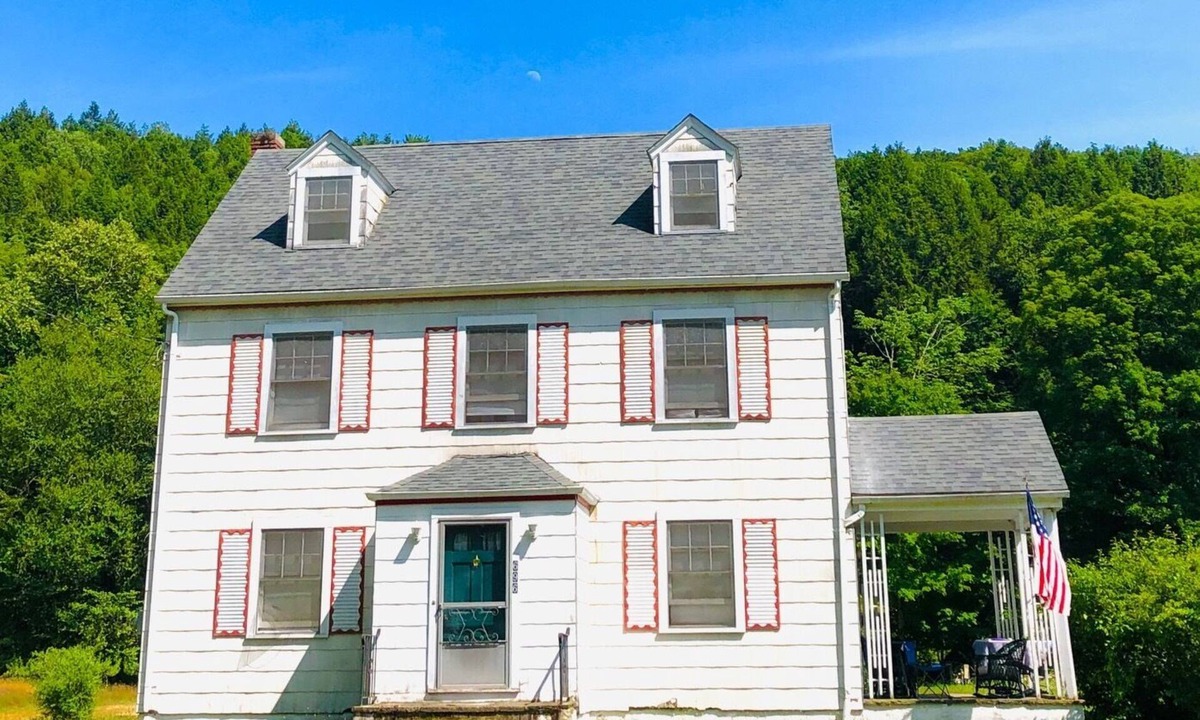 North Branch Other | Great relaxing getaway! Stay at summer home of boxing legend James J Braddock