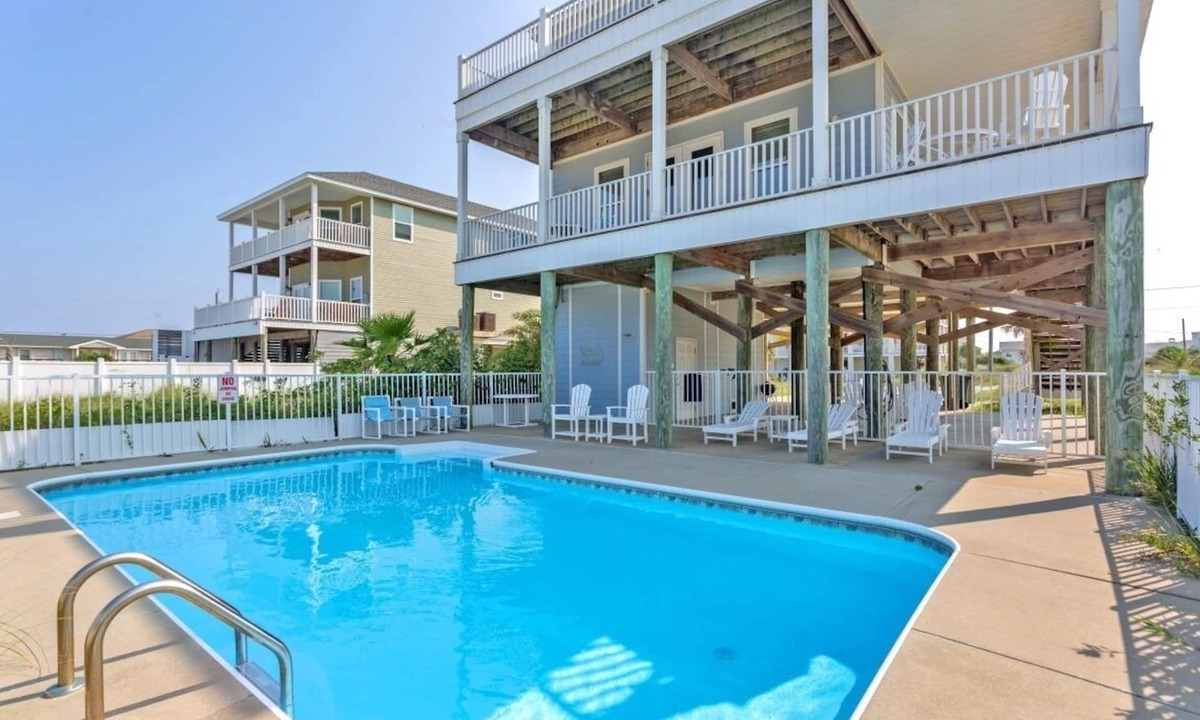 Villa Segunda House | Gulf View Home with Private Pool and Gulf and Bay Views!