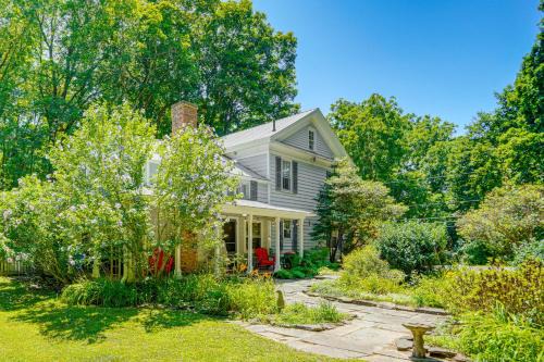 Catskill House | Historic Catskills Farmhouse: Ski, Hike & Relax!