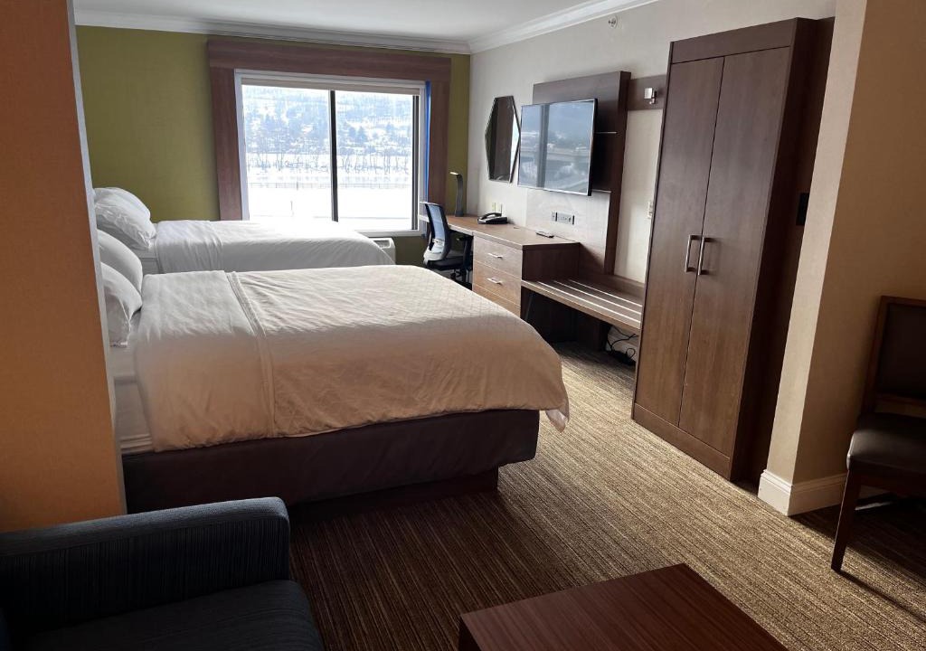 Williamsport Hotel | Holiday Inn Express & Suites Williamsport by IHG
