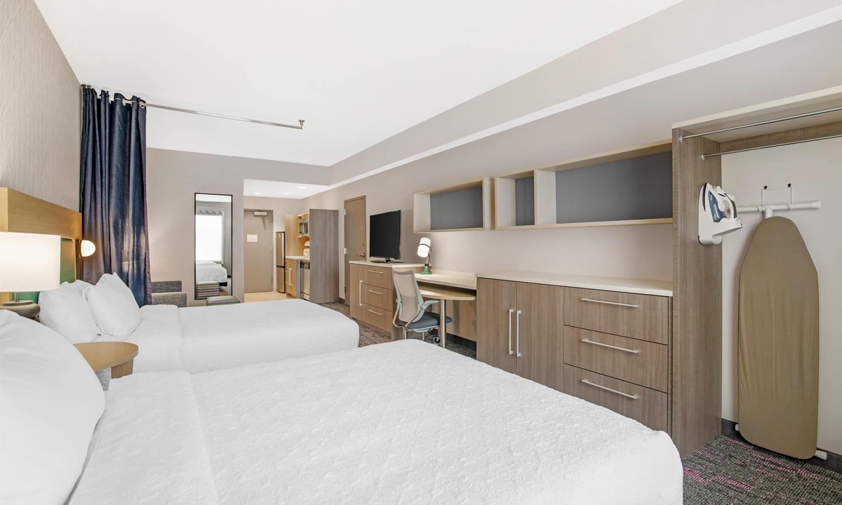 Queensbury Hotel | Home2 Suites by Hilton Queensbury Lake George