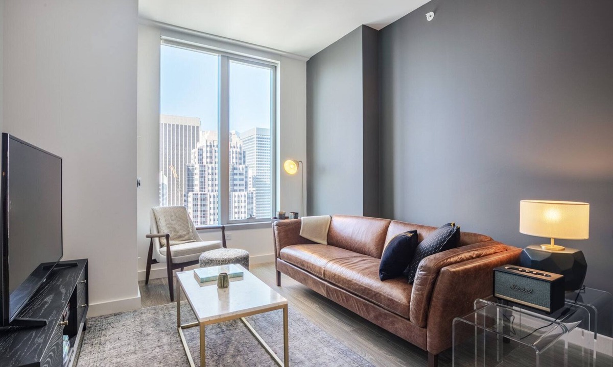 South Beach Apartment | Ideal Rincon Hill 1BR w/Gym, Rooftop, near Bay Bridge, by Blueground