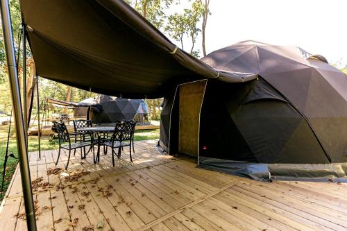 Gilboa Other | Idyllic Geodesic Dome Sanctuary near Schoharie Creek in New York
