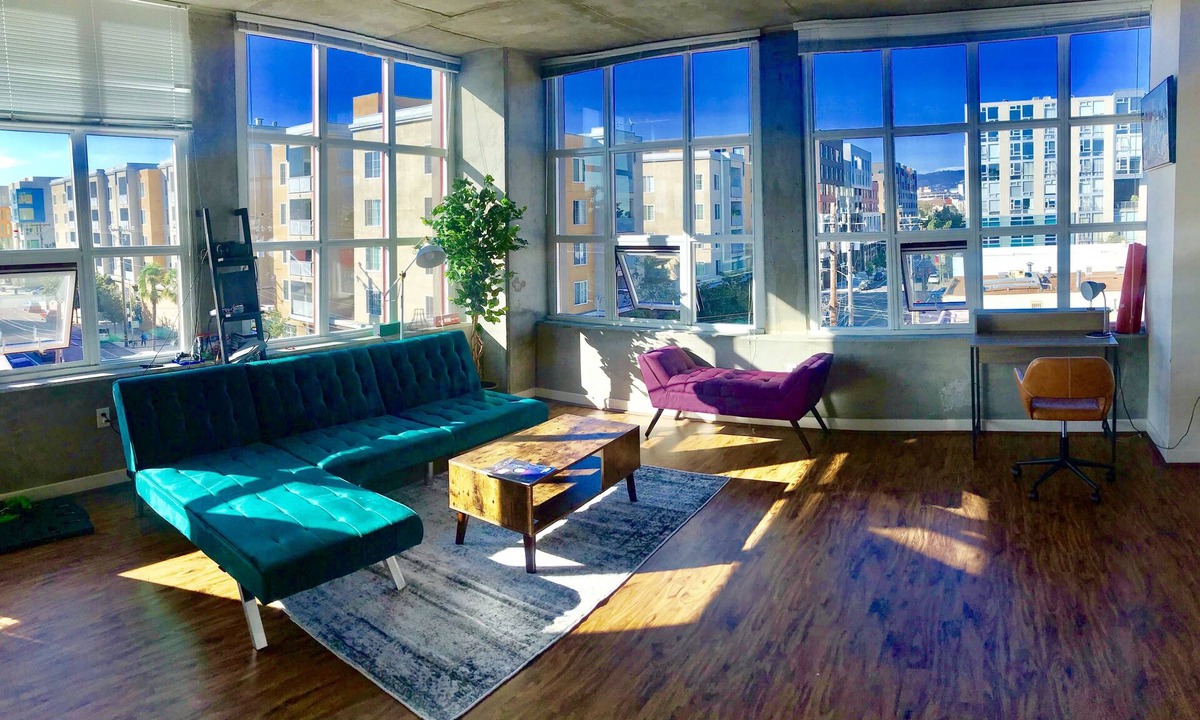 Produce and Waterfront House | Jack London Corner Apt - 15 mins from SF
