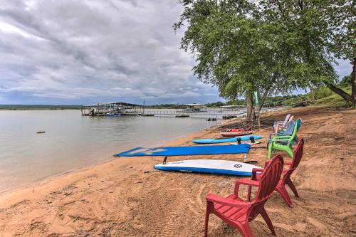 Longtown House | Lakefront Home w/Private Beach Access!