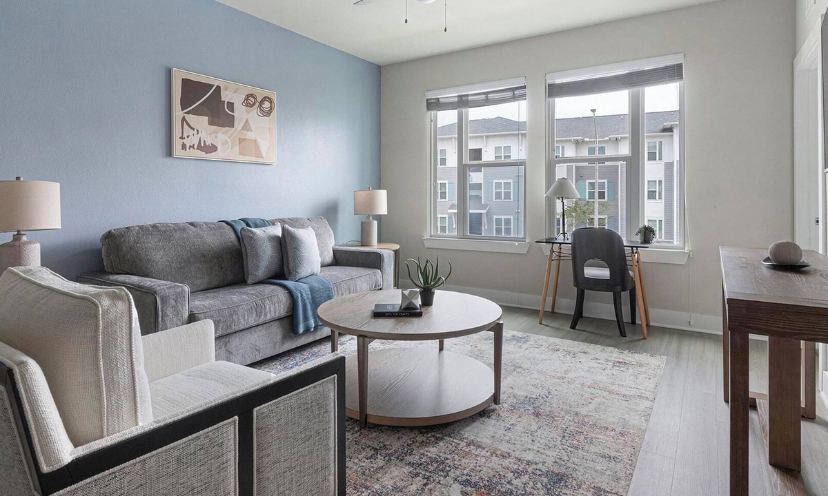 St. Johns Apartment | Landing | Modern 3BD, Gym
