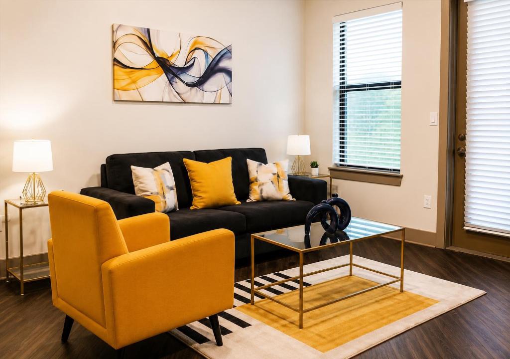 Home Park Apartment | Luxury Midtown 1BR with Private Balcony and Rooftop Pool
