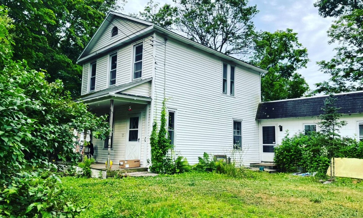 Coxsackie House | Magic Farm – A Peaceful Retreat in Nature/3 bedroom house in Hudson Valley