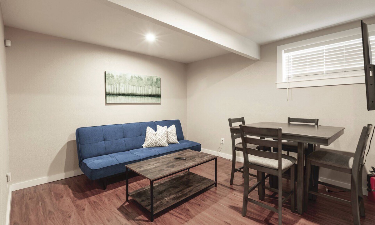 Northside House | @ Marbella Lane - 2BR LwrLvl | DTWN SJ | Ldry + P