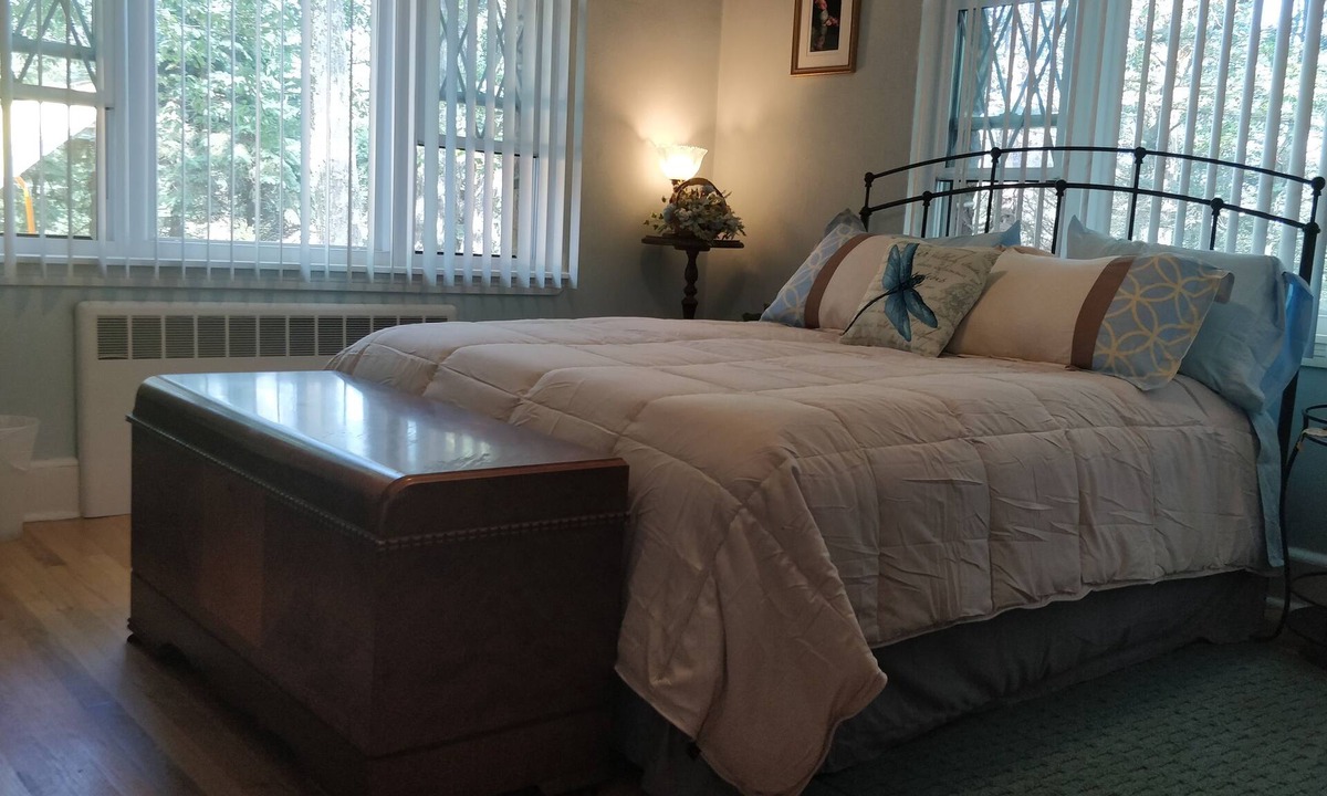 Mount Pocono Bed & Breakfast | Maurrocks Bed & Breakfast