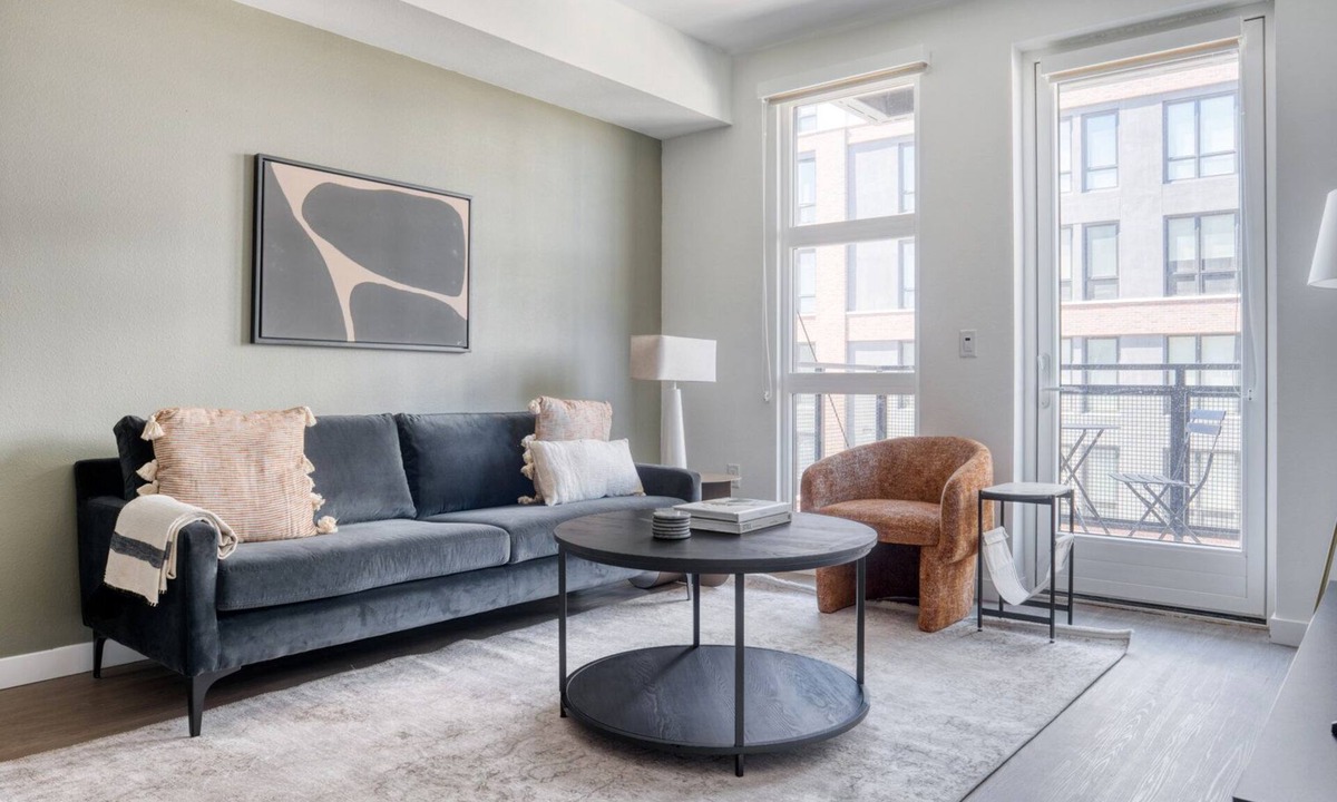 Emeryville Apartment | Modern Emeryville 1BR w/Pool, Gym & W/D, walk to Safeway, by Blueground