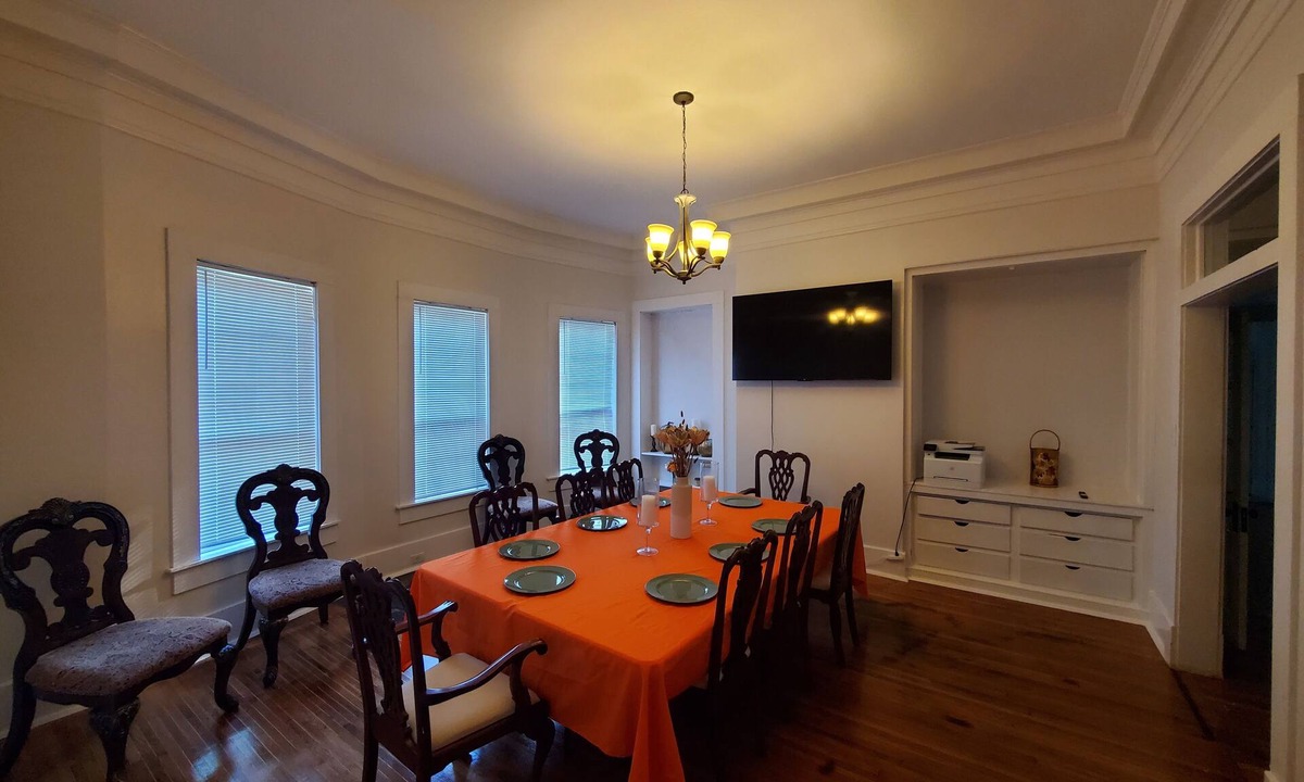 Ruston House | Near LA TECH, GSU, ULM universities, and sport complex 3 bed- 2 bath.