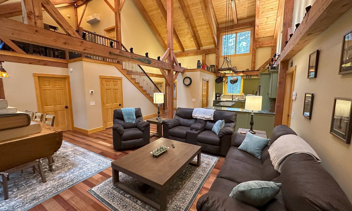 Mount Desert House | New Spacious Acadia Timberframe, Close to Swimming, Central to Hiking and Dining