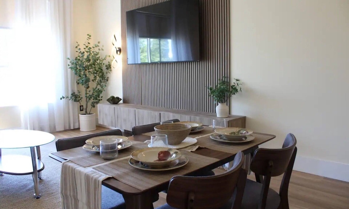 The Villas Condo | NEW! Stylish Condo on Santana Row