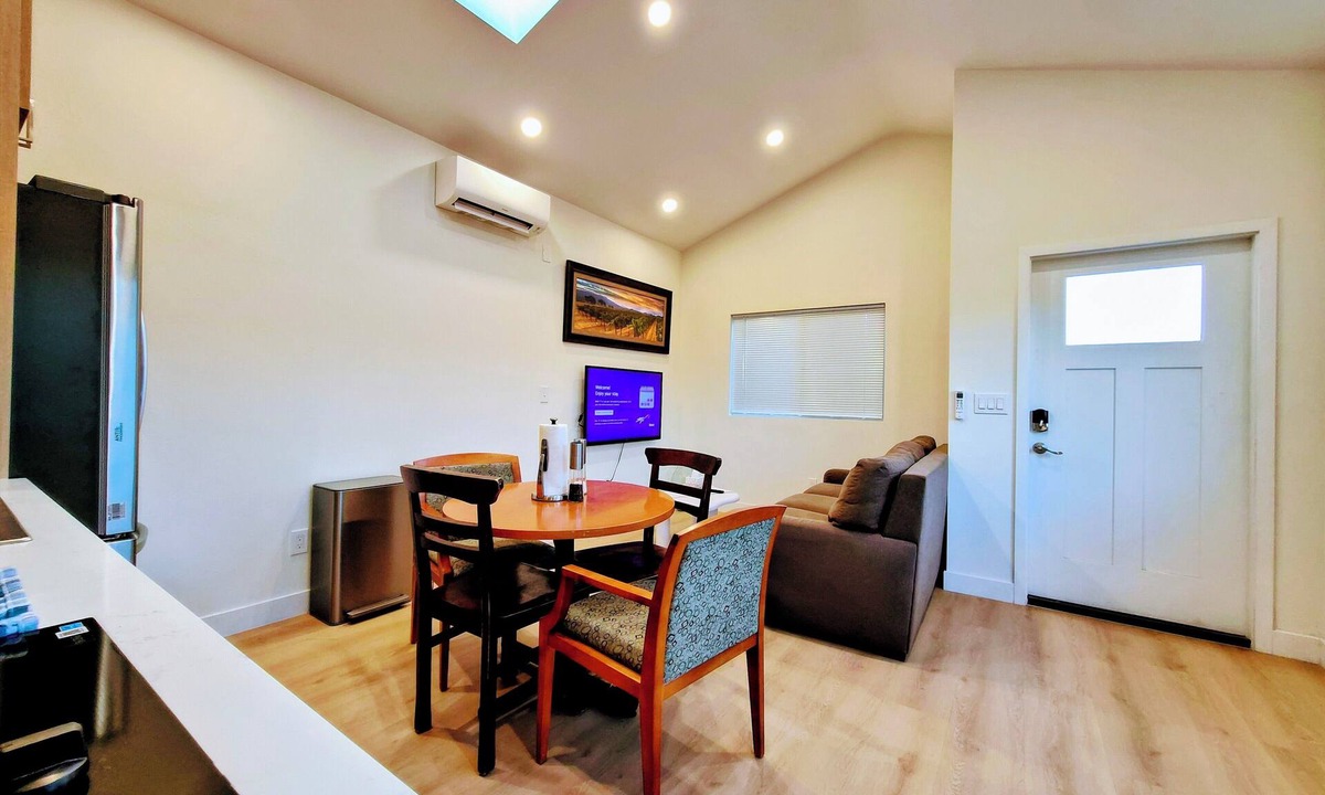 Cambrian House | Newly built 2bed/2bath modern house in Cambrian