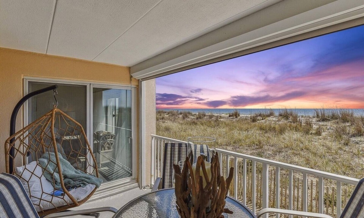 North Ocean City Condo | Oceanfront First-Floor Condo | Beachfront Views