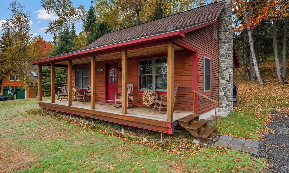 Rangeley House | Our Camp - Great newer cabin with shared access to Rangeley Lake