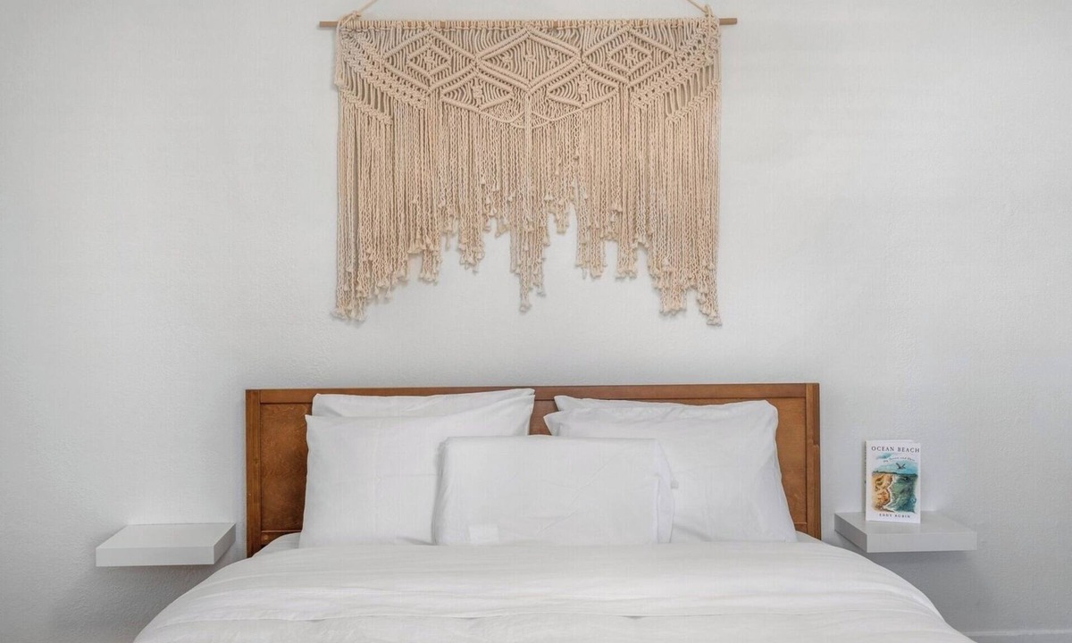 Outer Sunset Apartment | Pacific Drift House