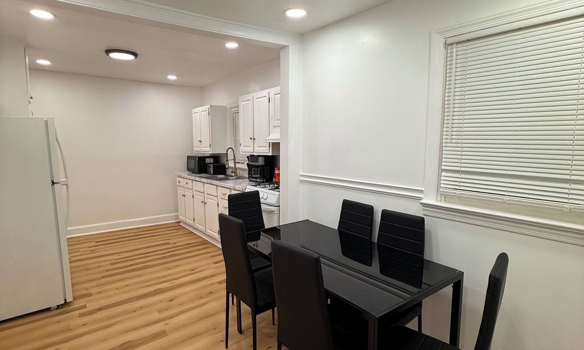 Tucker House | Peaceful 3-bedroom house with AC in lovely Tucker