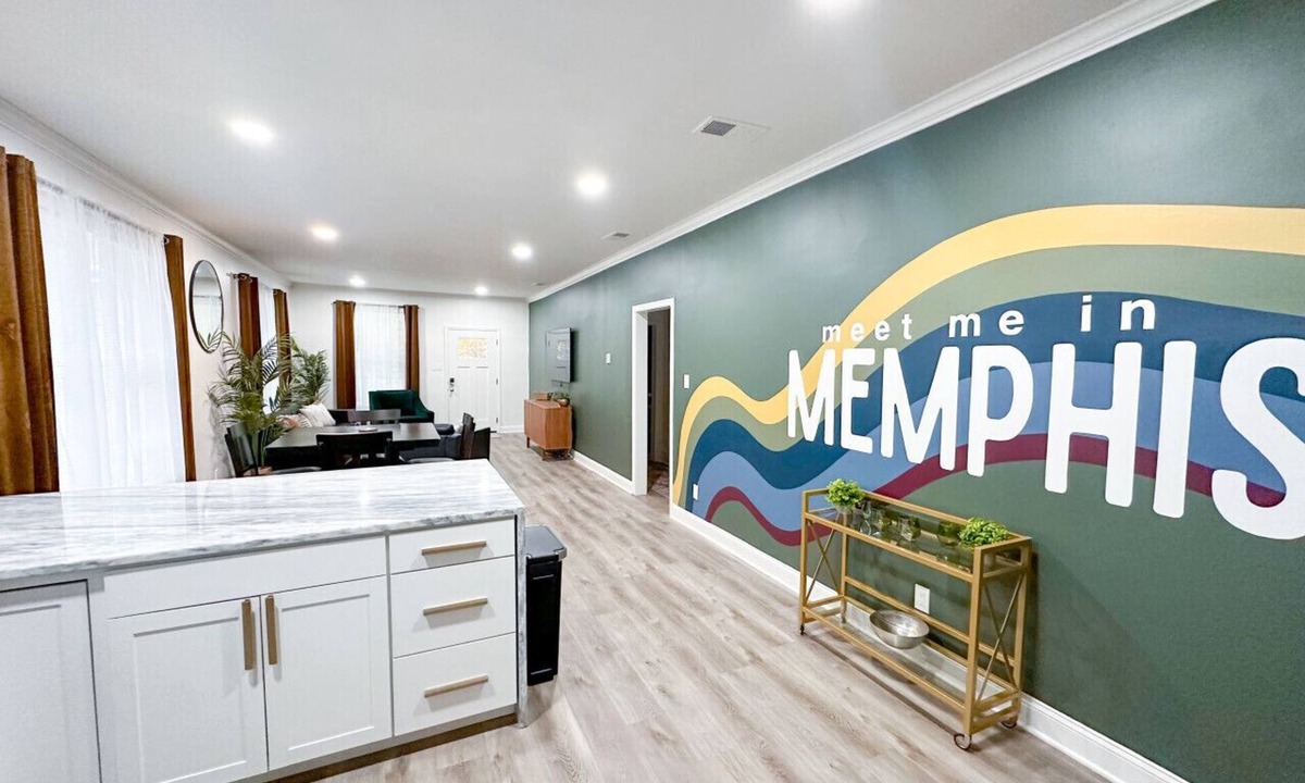 Crosstown House | Pet-Friendly Memphis Retreat Near Crosstown, Downtown & Zoo