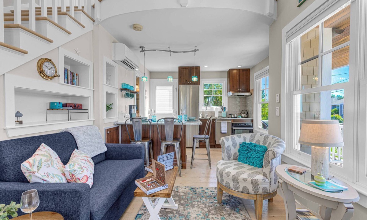 Newburyport House | Plovers Nest